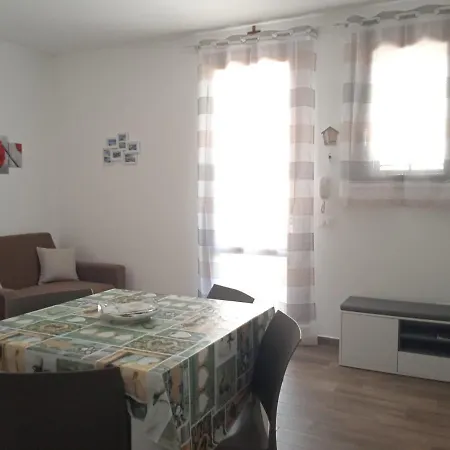 Casa Delle Rose ファヴィニャーナ